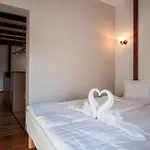 Dream Stay - Five Bedroom Penthouse In Old Town